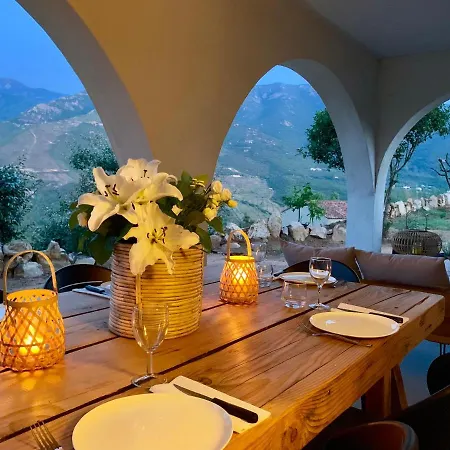 Casa Ib Bed & Breakfast Peri