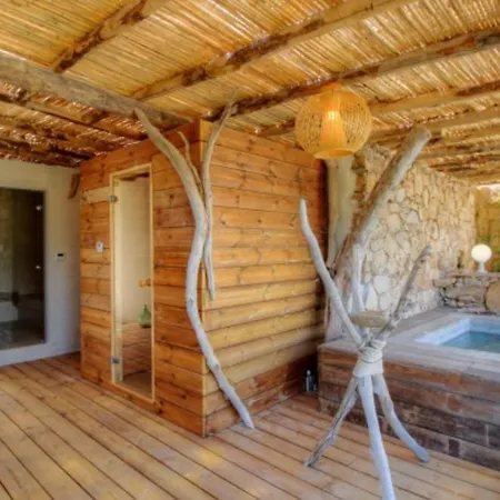 Casa Ib Bed & Breakfast 4*